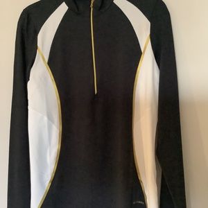 Annika 1/2 zip pullover